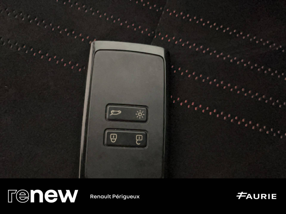 Acheter Renault Megane 4 Mégane IV Estate E-TECH Plug-In Hybride 160 R.S. Line 5p occasion dans les concessions du Groupe Faurie