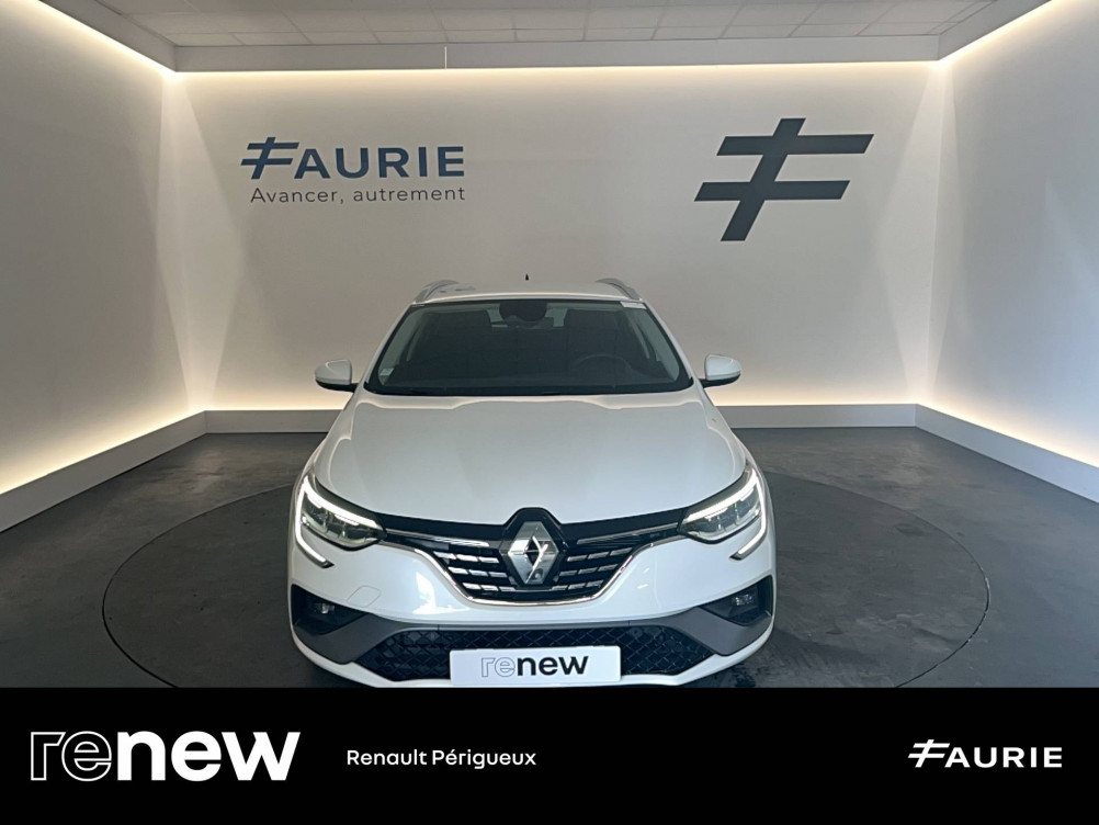 Acheter Renault Megane 4 Mégane IV Estate E-TECH Plug-In Hybride 160 R.S. Line 5p occasion dans les concessions du Groupe Faurie