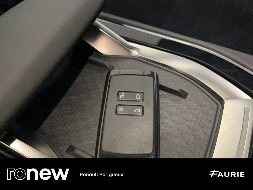 Acheter Renault Rafale Rafale E-Tech full hybrid 200 esprit Alpine 5p occasion dans les concessions du Groupe Faurie