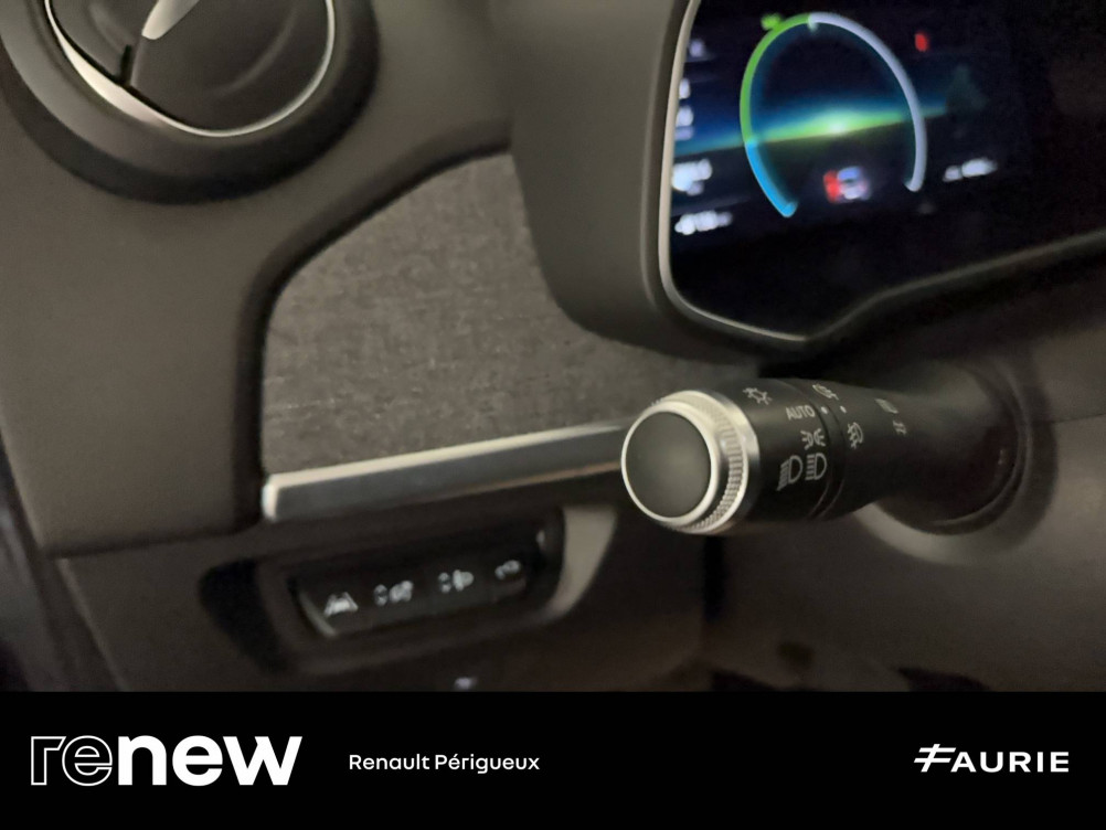 Acheter Renault Zoe Zoe R135 Achat Intégral Intens 5p occasion dans les concessions du Groupe Faurie