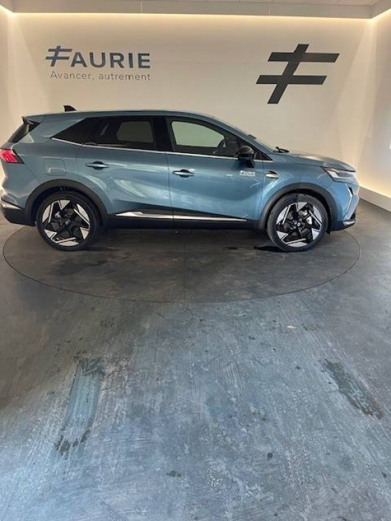 Acheter Renault Symbioz Symbioz E-Tech full hybrid 160 ch Iconic 5p neuf dans les concessions du Groupe Faurie