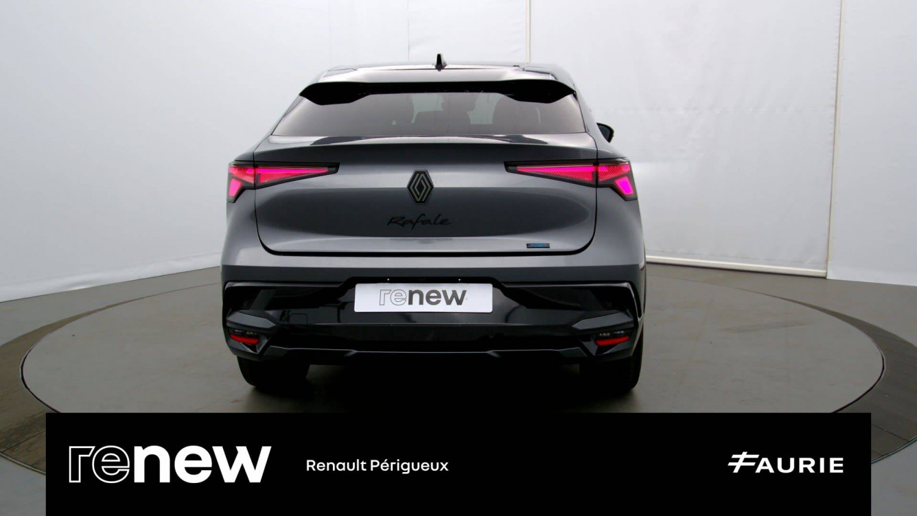 Acheter Renault Rafale Rafale E-Tech full hybrid 200 esprit Alpine 5p occasion dans les concessions du Groupe Faurie