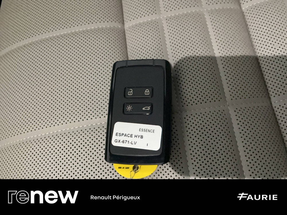 Acheter Renault Espace 6 Espace E-Tech hybrid 200 Iconic 5p occasion dans les concessions du Groupe Faurie