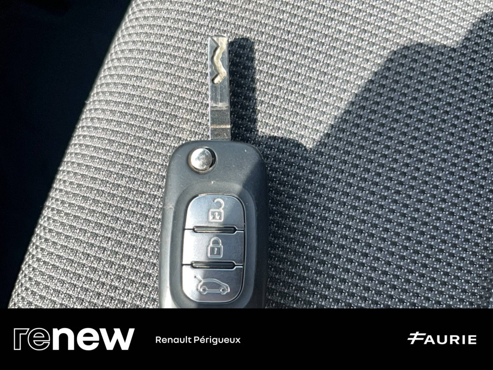 Acheter Renault Master 3 MASTER FGN TRAC F3500 L2H2 BLUE DCI 135 GRAND CONFORT 4p occasion dans les concessions du Groupe Faurie