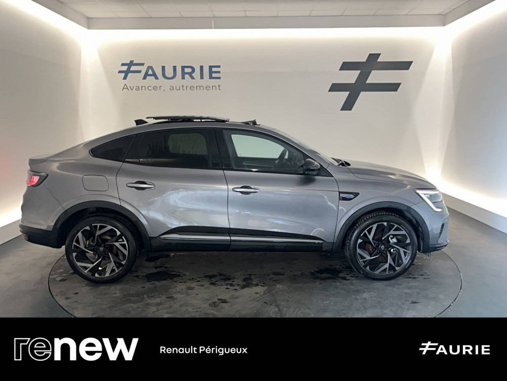 Acheter Renault Arkana Arkana E-Tech full hybrid 145 GSR2 esprit Alpine 5p occasion dans les concessions du Groupe Faurie