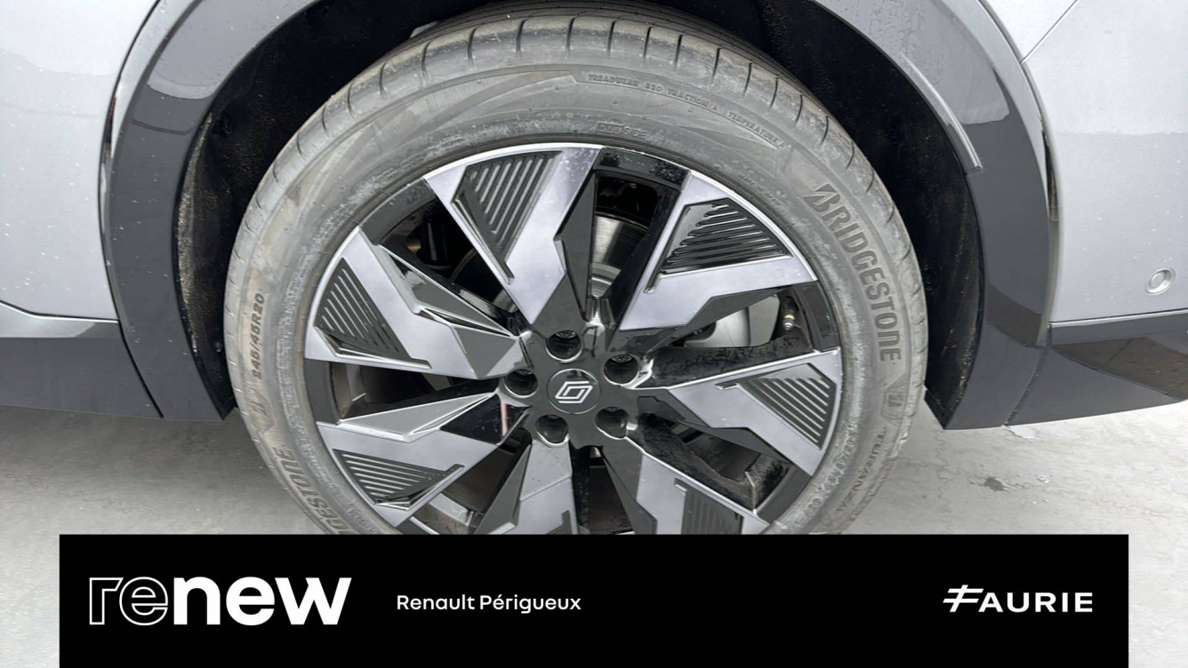 Acheter Renault Rafale Rafale E-Tech full hybrid 200 esprit Alpine 5p occasion dans les concessions du Groupe Faurie