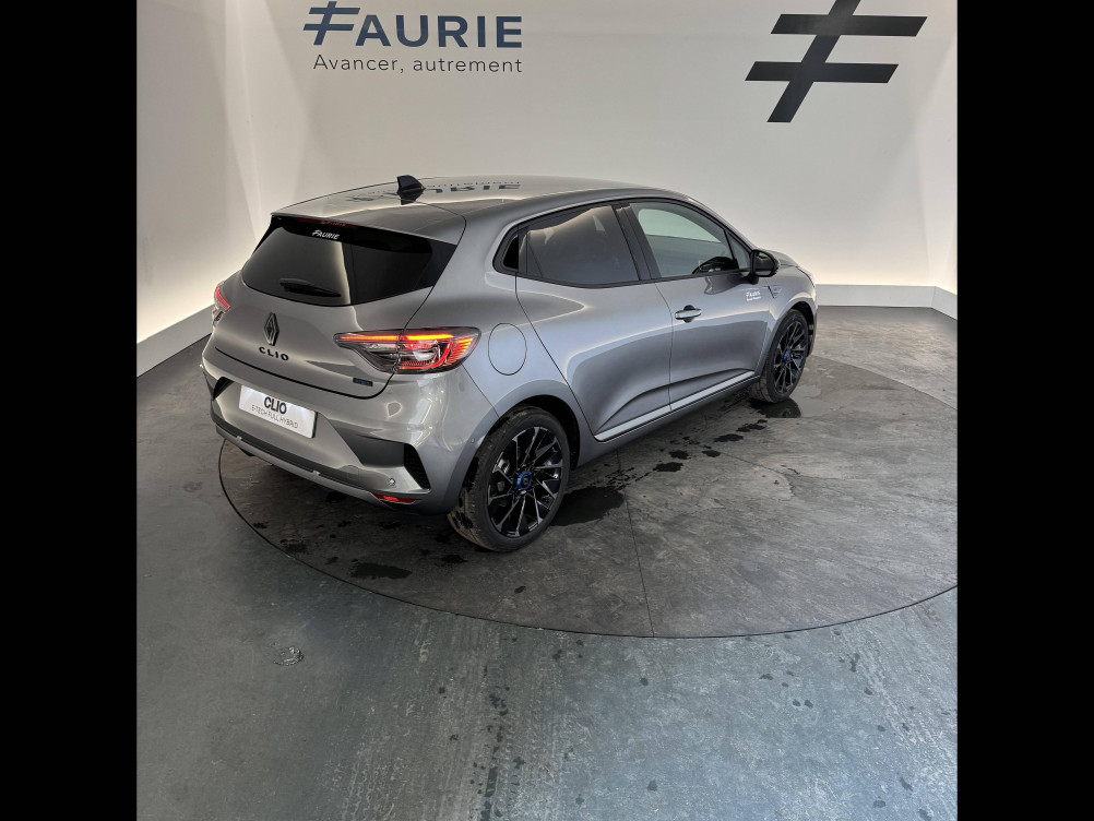 Acheter Renault Clio 5 Clio E-Tech full hybrid 145 ch GSR2 Esprit Alpine 5p neuf dans les concessions du Groupe Faurie