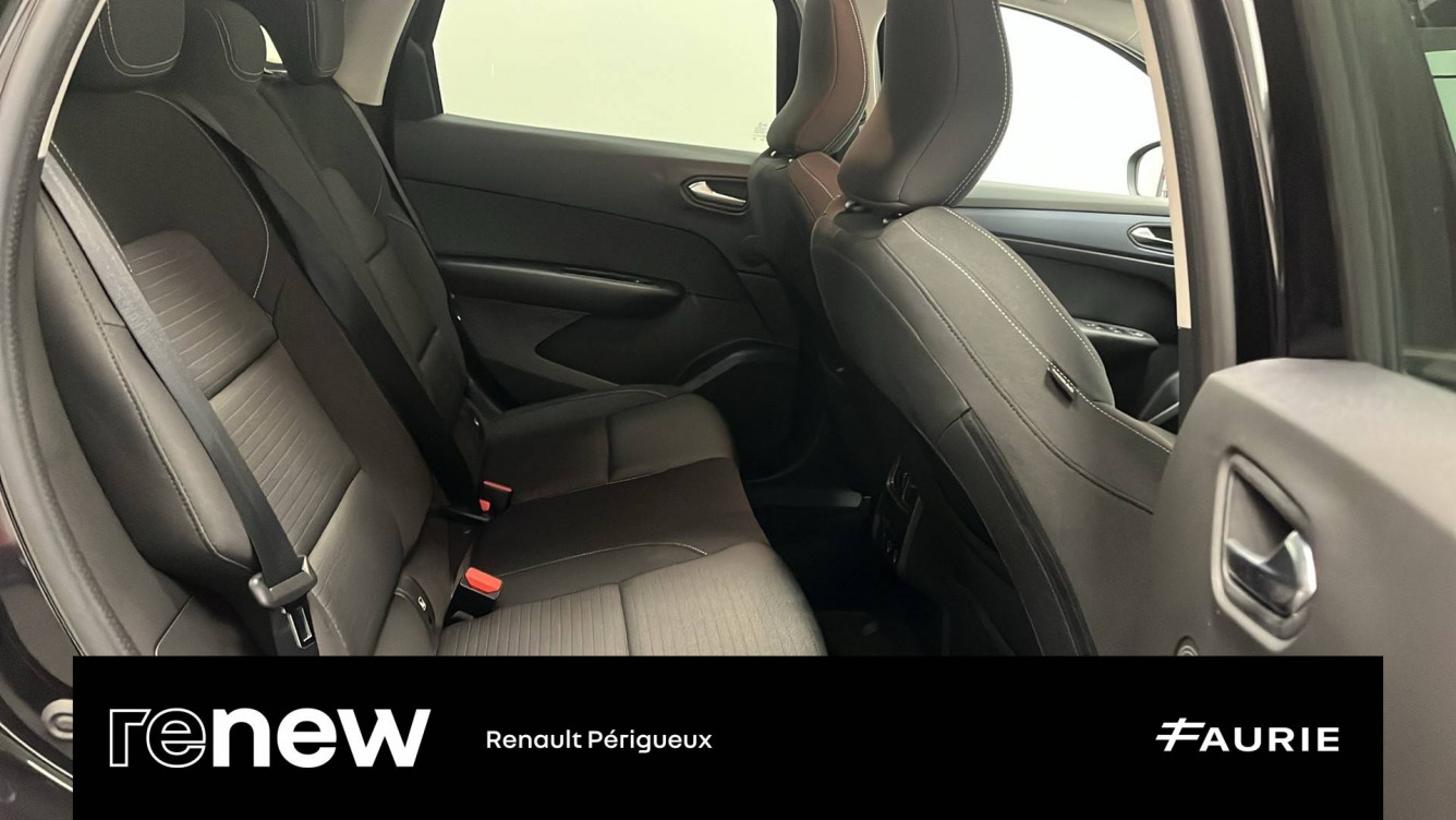 Acheter Renault Arkana Arkana TCe 140 EDC - 22 Evolution 5p occasion dans les concessions du Groupe Faurie