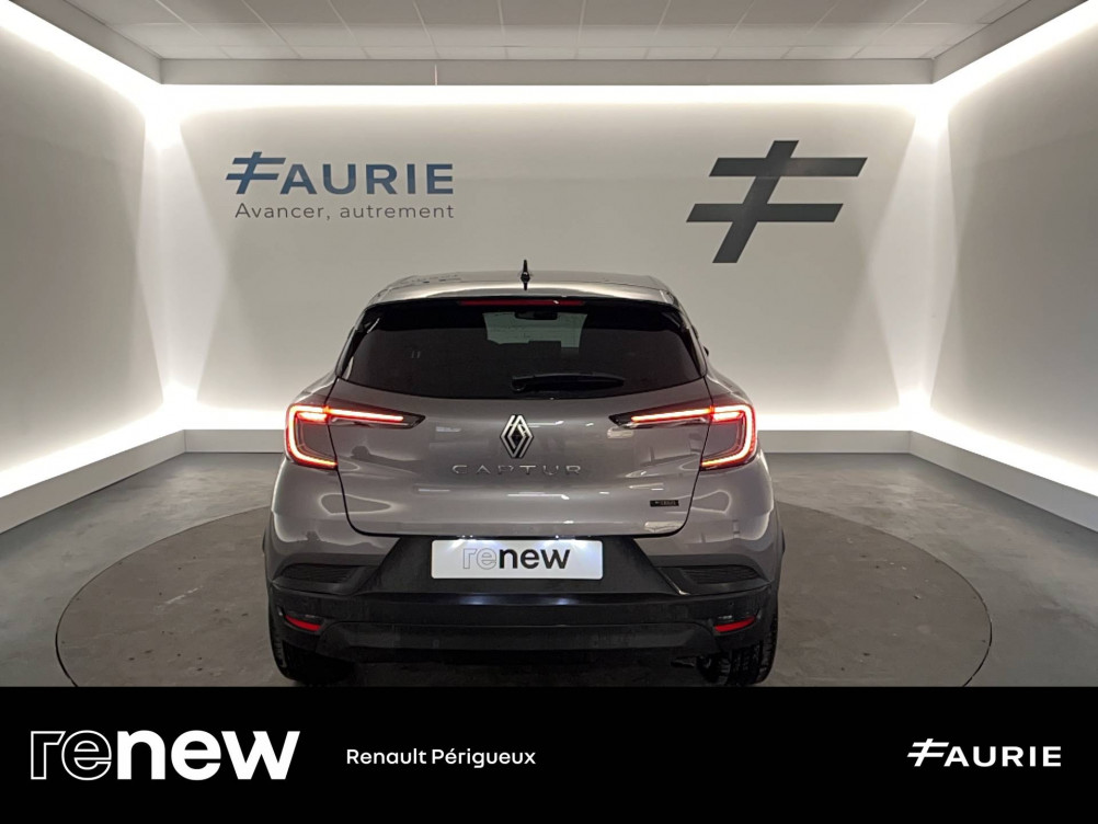 Acheter Renault Captur 2 Captur E-Tech full hybrid 145 ch Techno 5p occasion dans les concessions du Groupe Faurie