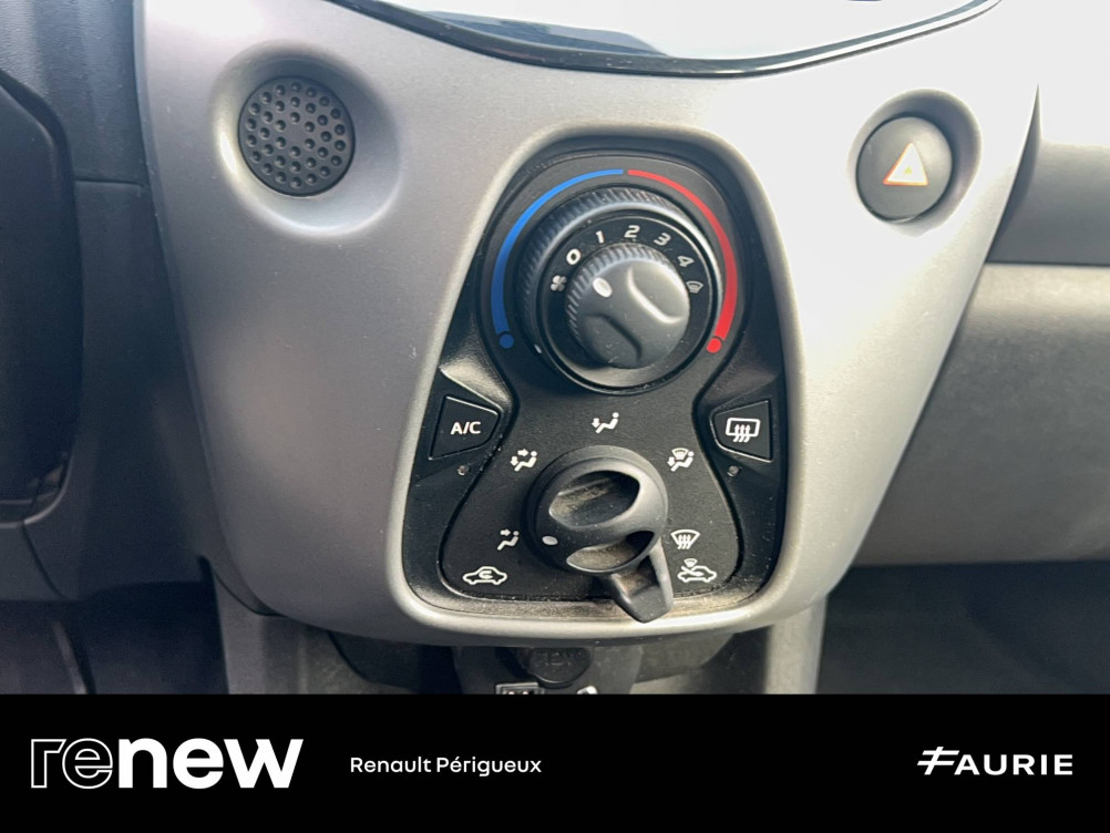 Acheter Toyota Aygo Aygo 1.0 VVT-i x-play x-app 5p occasion dans les concessions du Groupe Faurie