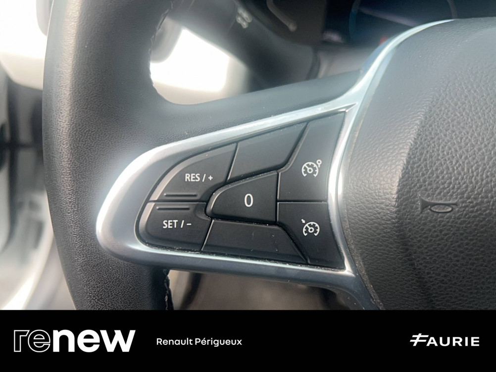 Acheter Renault Clio 5 Clio E-Tech full hybrid 145 Evolution 5p occasion dans les concessions du Groupe Faurie