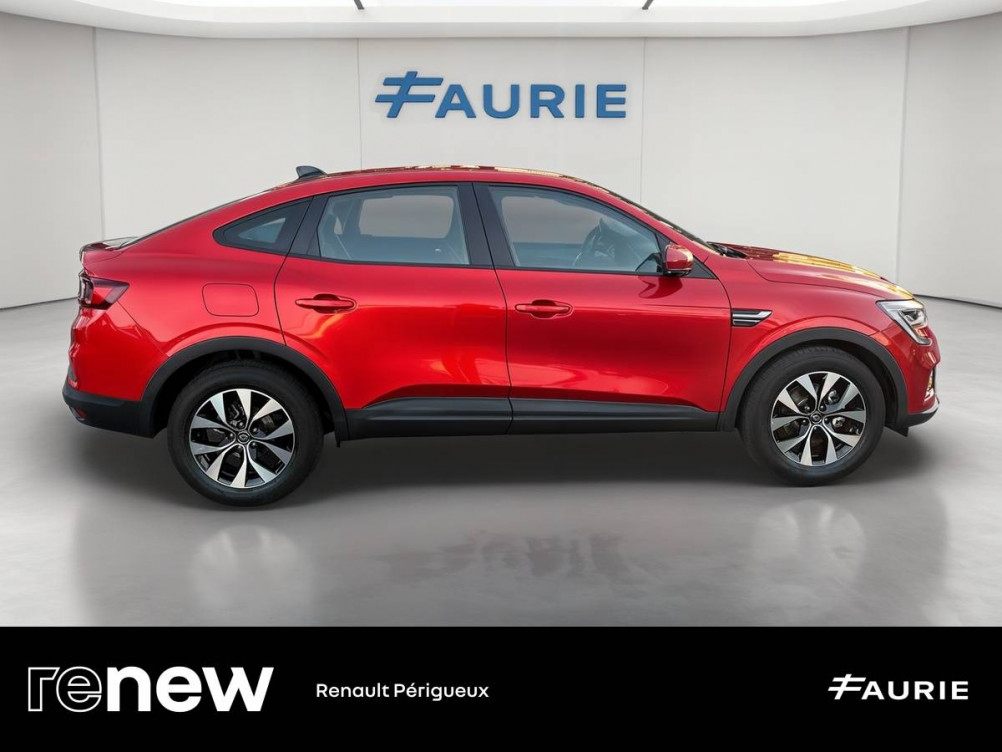 Acheter Renault Arkana Arkana E-Tech 145 Zen 5p occasion dans les concessions du Groupe Faurie