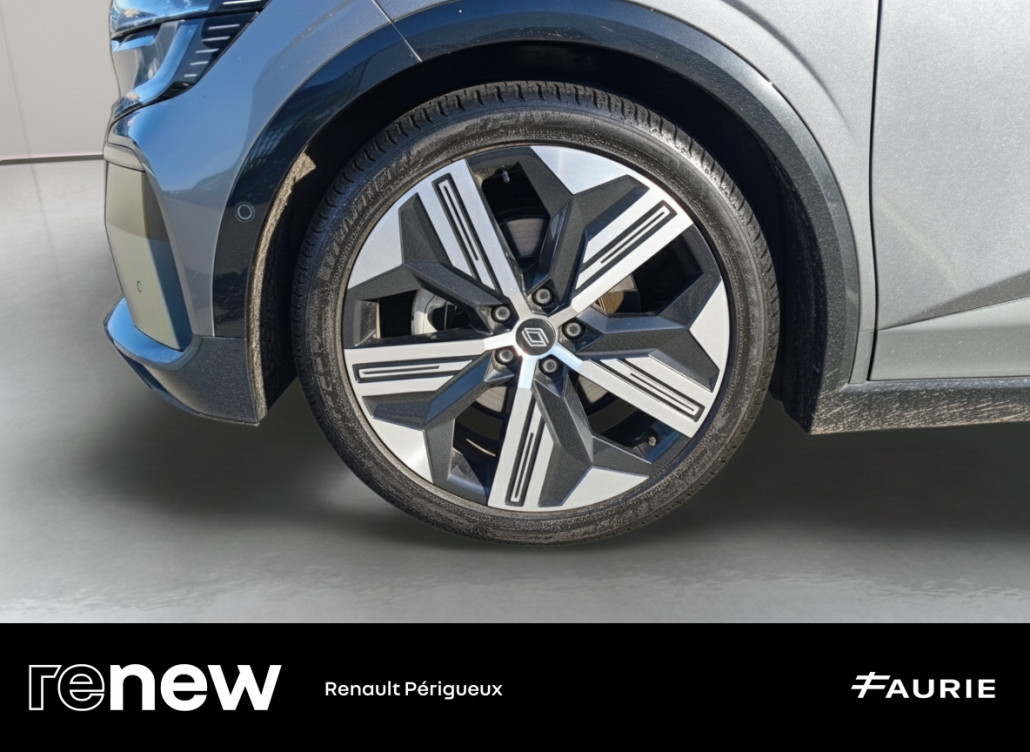 Acheter Renault Megane E-Tech Megane E-Tech EV60 220 ch super charge Iconic 5p occasion dans les concessions du Groupe Faurie