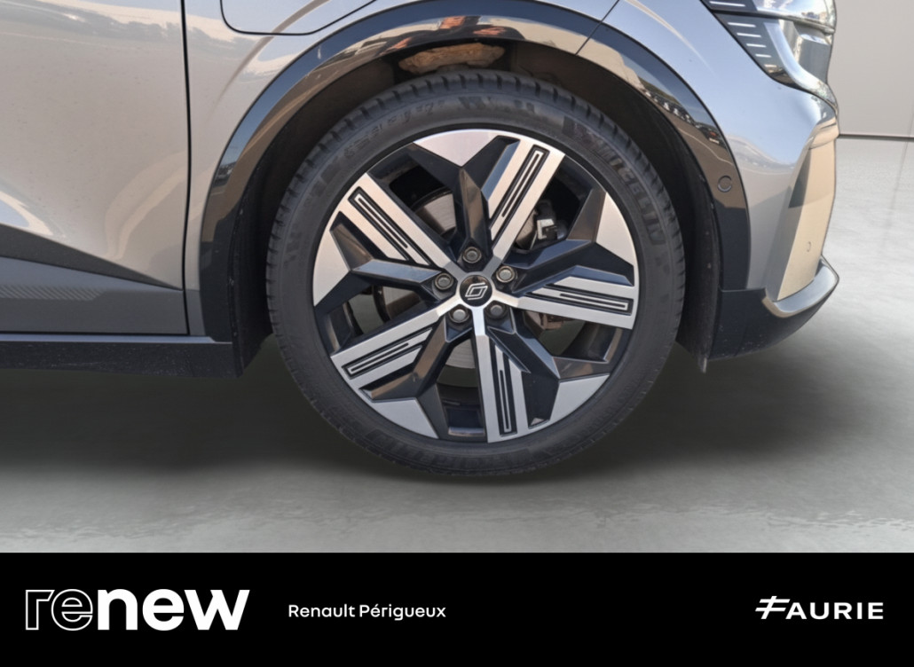 Acheter Renault Megane E-Tech Megane E-Tech EV60 220 ch super charge Iconic 5p occasion dans les concessions du Groupe Faurie