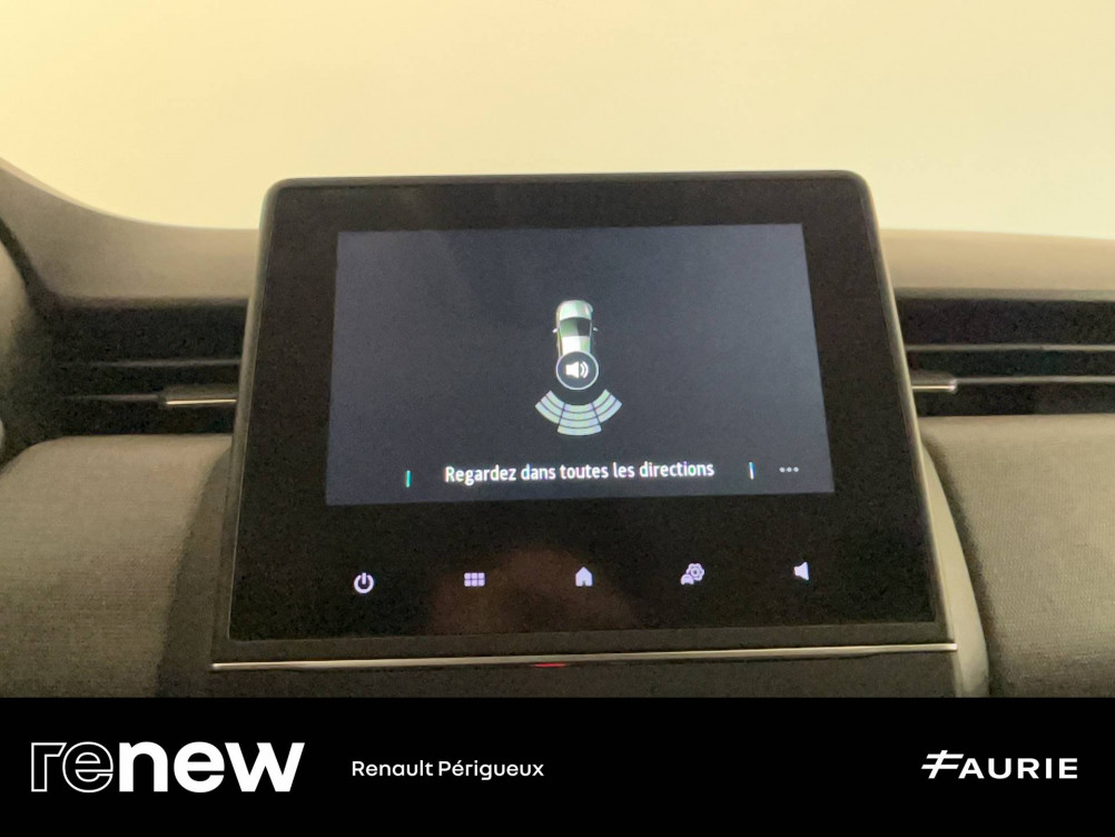 Acheter Renault Clio 5 Clio E-Tech full hybrid 145 Evolution 5p occasion dans les concessions du Groupe Faurie