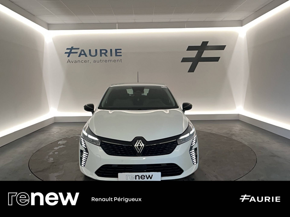 Acheter Renault Clio 5 Clio E-Tech full hybrid 145 Evolution 5p occasion dans les concessions du Groupe Faurie