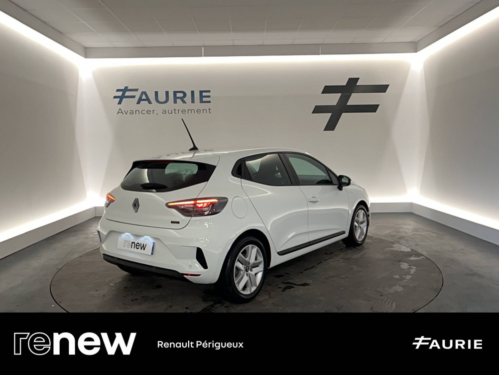 Acheter Renault Clio 5 Clio E-Tech full hybrid 145 Evolution 5p occasion dans les concessions du Groupe Faurie