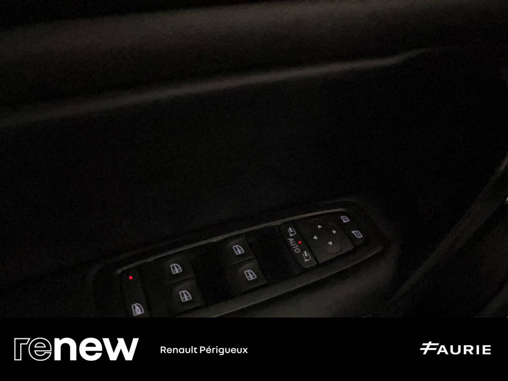 Acheter Renault Megane 4 Mégane IV Berline dCi 110 Energy Intens 5p occasion dans les concessions du Groupe Faurie