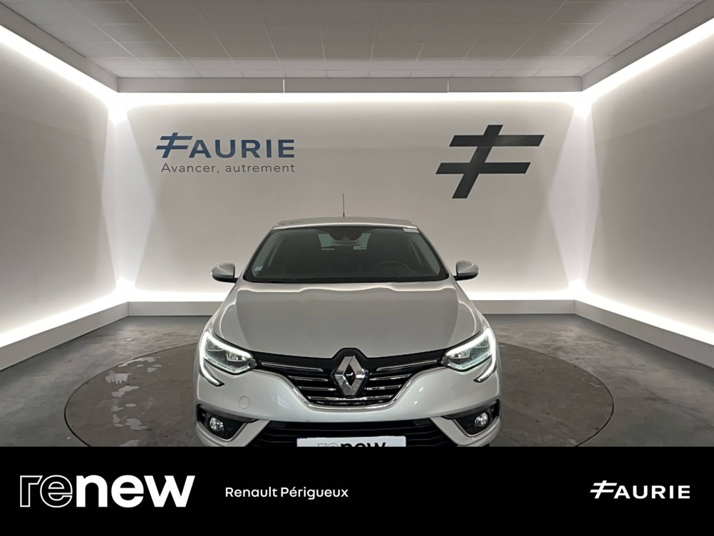 Acheter Renault Megane 4 Mégane IV Berline dCi 110 Energy Intens 5p occasion dans les concessions du Groupe Faurie