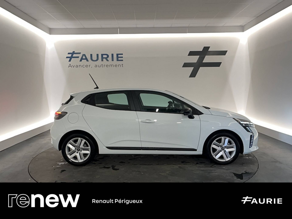 Acheter Renault Clio 5 Clio E-Tech full hybrid 145 Evolution 5p occasion dans les concessions du Groupe Faurie