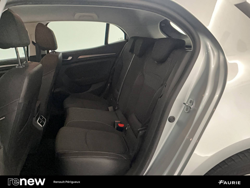 Acheter Renault Megane 4 Mégane IV Berline Blue dCi 115 Business 5p occasion dans les concessions du Groupe Faurie