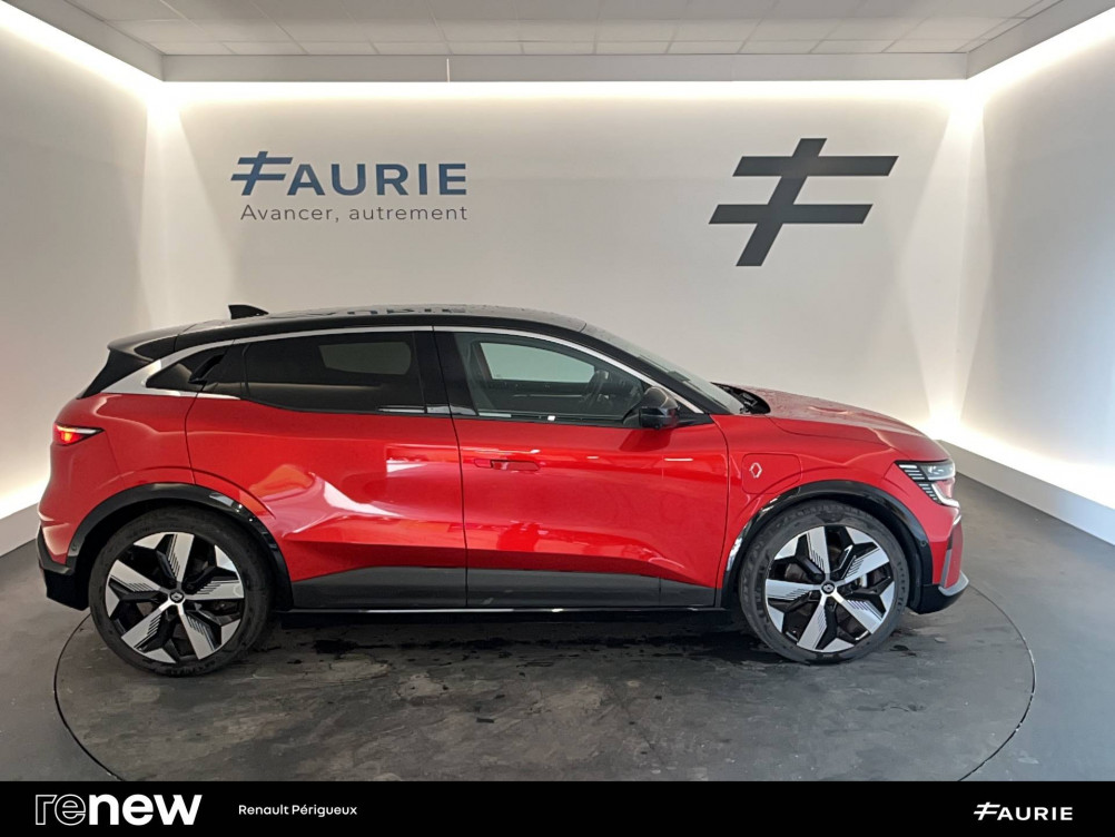 Acheter Renault Megane E-Tech Megane E-Tech EV60 220 ch super charge Techno 5p occasion dans les concessions du Groupe Faurie