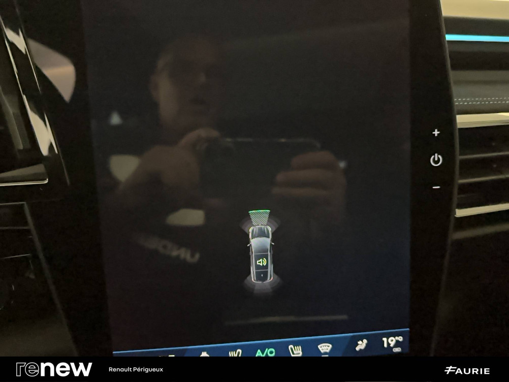 Acheter Renault Espace 6 Espace E-Tech full hybrid 200 GSR2 esprit Alpine 5p occasion dans les concessions du Groupe Faurie