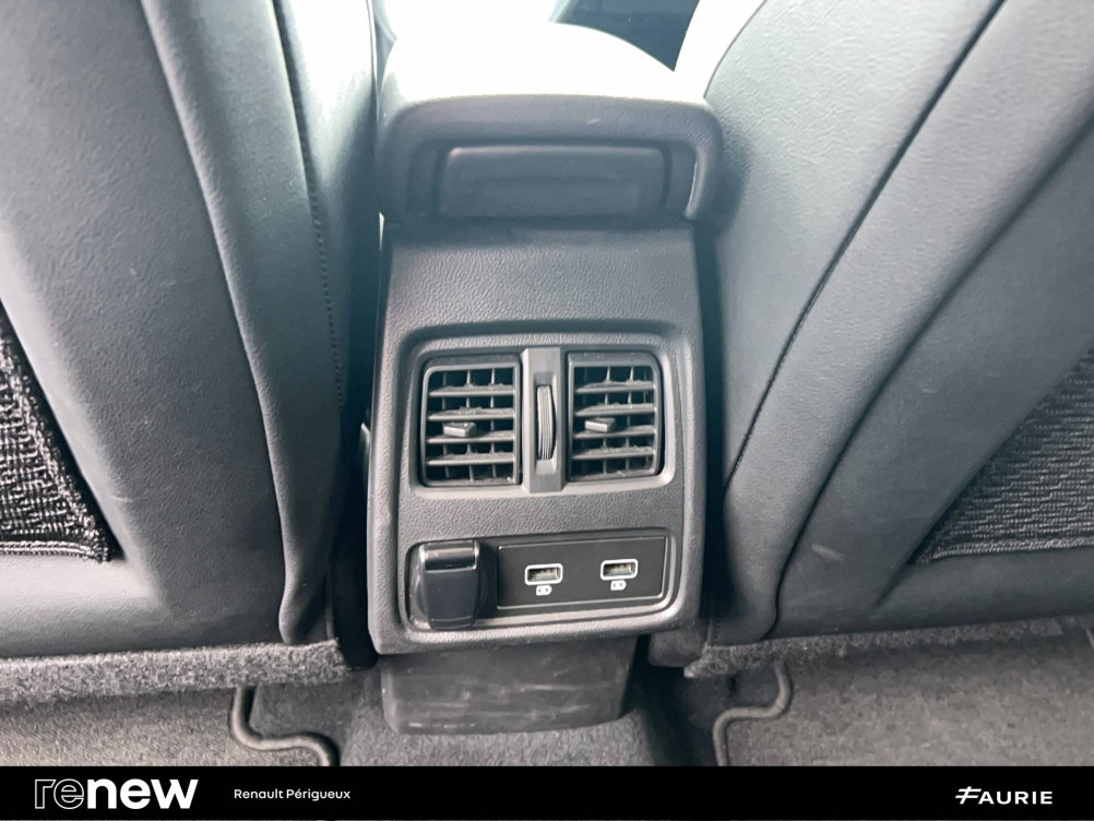 Acheter Renault Captur 2 Captur E-Tech Plug-in 160 - 21 Intens 5p occasion dans les concessions du Groupe Faurie