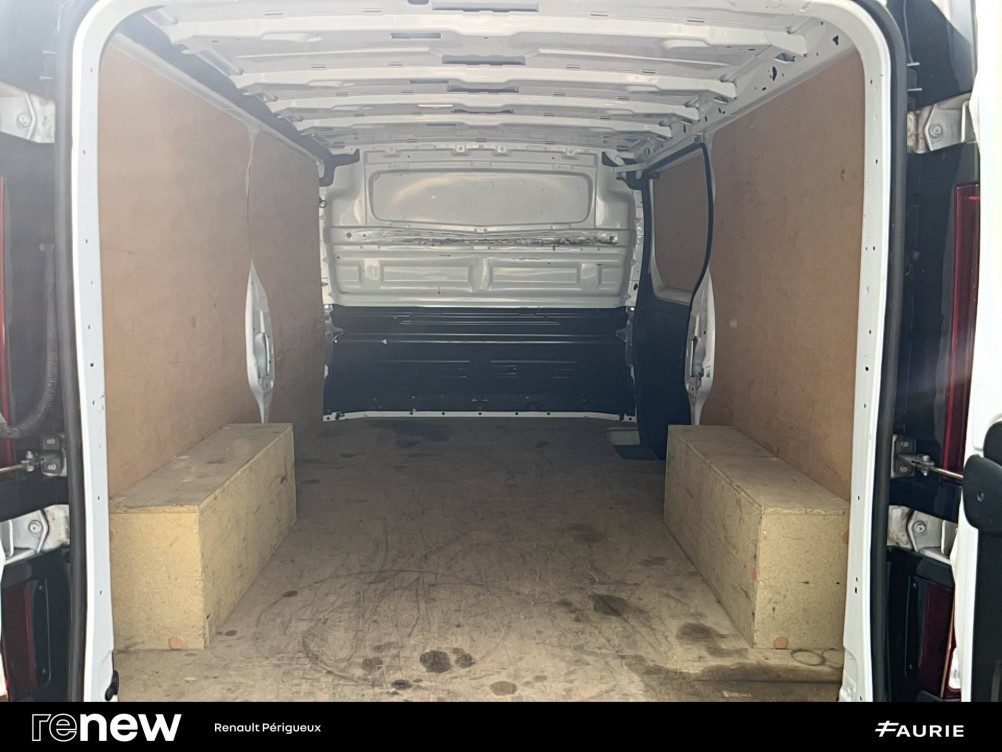 Acheter Renault Trafic 3 TRAFIC FGN L2H1 3000 KG BLUE DCI 170 EDC GRAND CONFORT 4p occasion dans les concessions du Groupe Faurie