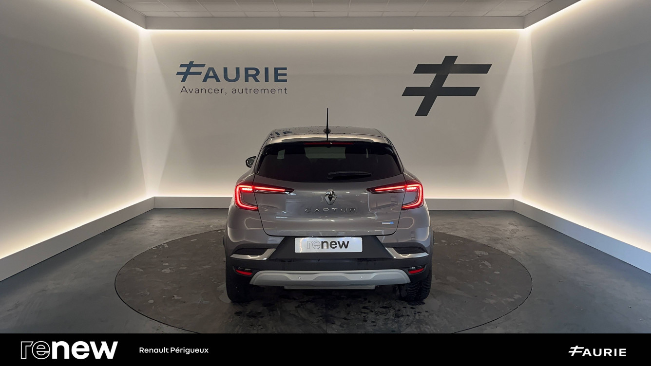 Acheter Renault Captur 2 Captur E-Tech Plug-in 160 - 21 Intens 5p occasion dans les concessions du Groupe Faurie