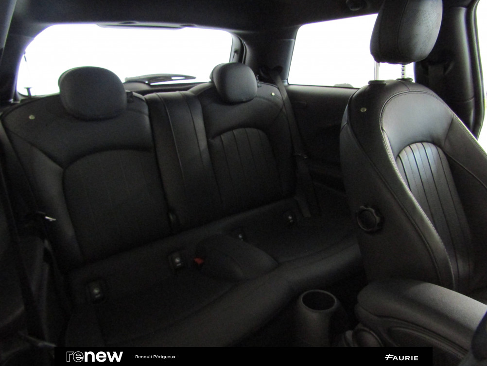 Acheter Mini Mini Hatch 3 Portes Cooper 136 ch BVA7 MINI Yours 3p occasion dans les concessions du Groupe Faurie