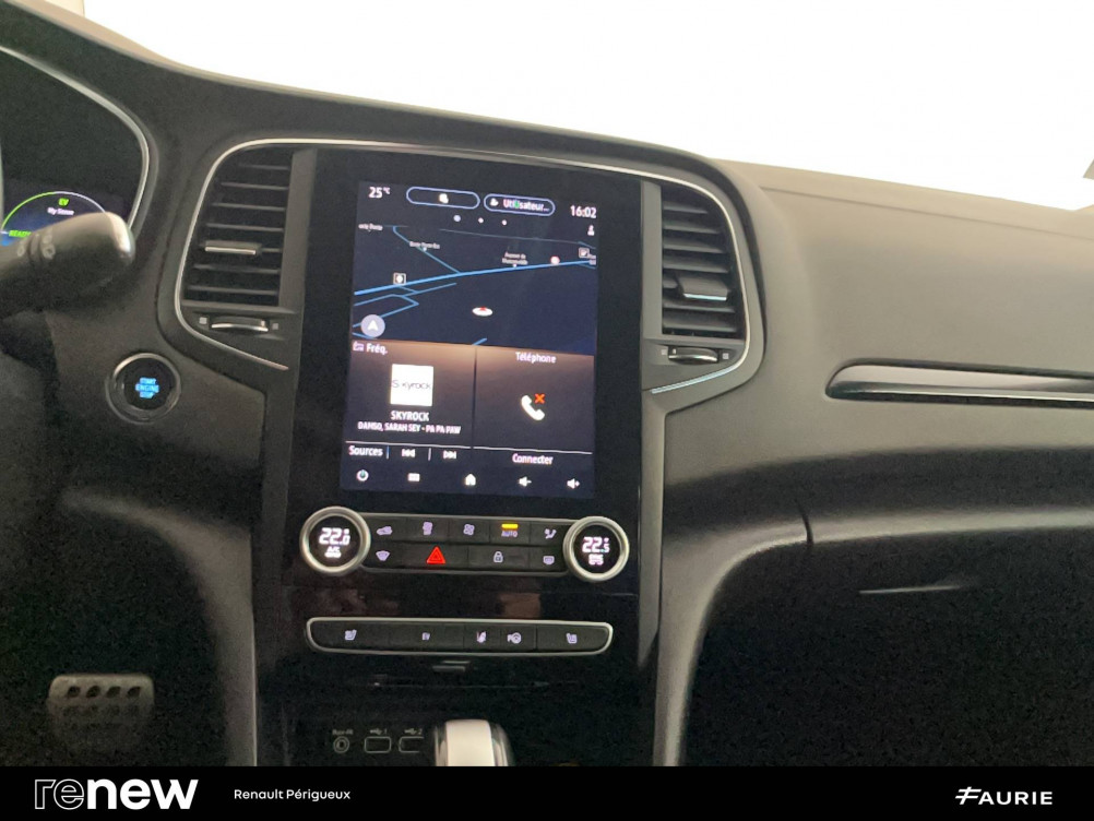 Acheter Renault Megane 4 Mégane IV Estate E-TECH Plug-In Hybride 160 R.S. Line 5p occasion dans les concessions du Groupe Faurie
