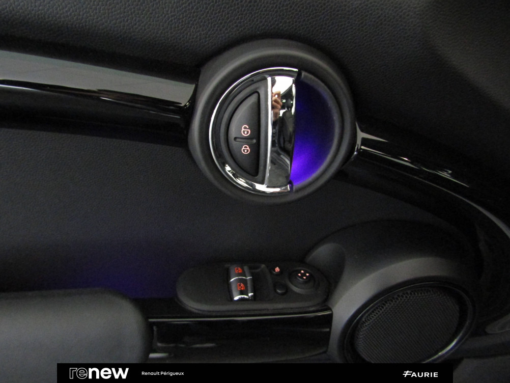 Acheter Mini Mini Hatch 3 Portes Cooper 136 ch BVA7 MINI Yours 3p occasion dans les concessions du Groupe Faurie