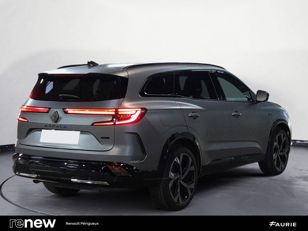 Acheter Renault Espace 6 Espace E-Tech full hybrid 200 GSR2 esprit Alpine 5p occasion dans les concessions du Groupe Faurie