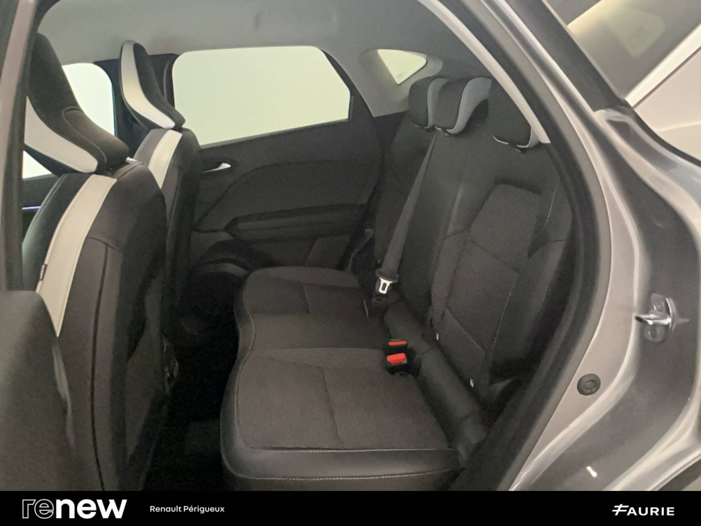 Acheter Renault Captur 2 Captur E-Tech Plug-in 160 - 21 Intens 5p occasion dans les concessions du Groupe Faurie