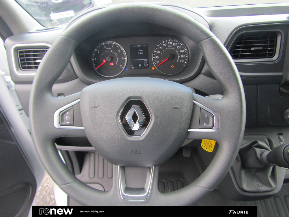 Acheter Renault Master 3 MASTER FGN TRAC F3300 L2H2 BLUE DCI 135 GRAND CONFORT 4p occasion dans les concessions du Groupe Faurie