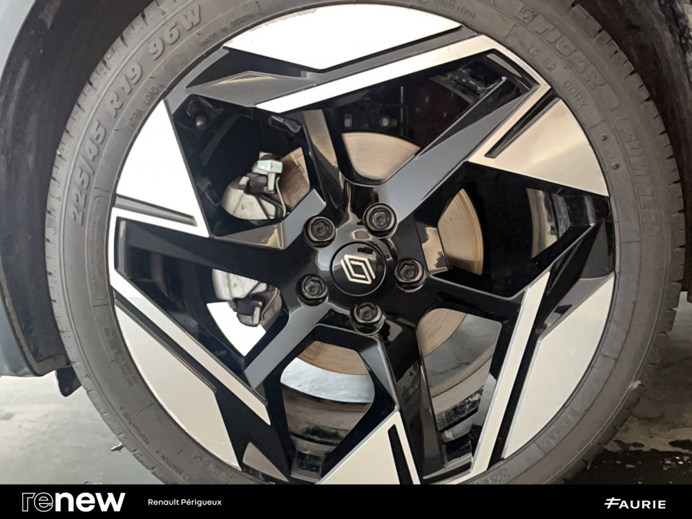 Acheter Renault Symbioz Symbioz E-Tech full hybrid 145 Iconic 5p occasion dans les concessions du Groupe Faurie