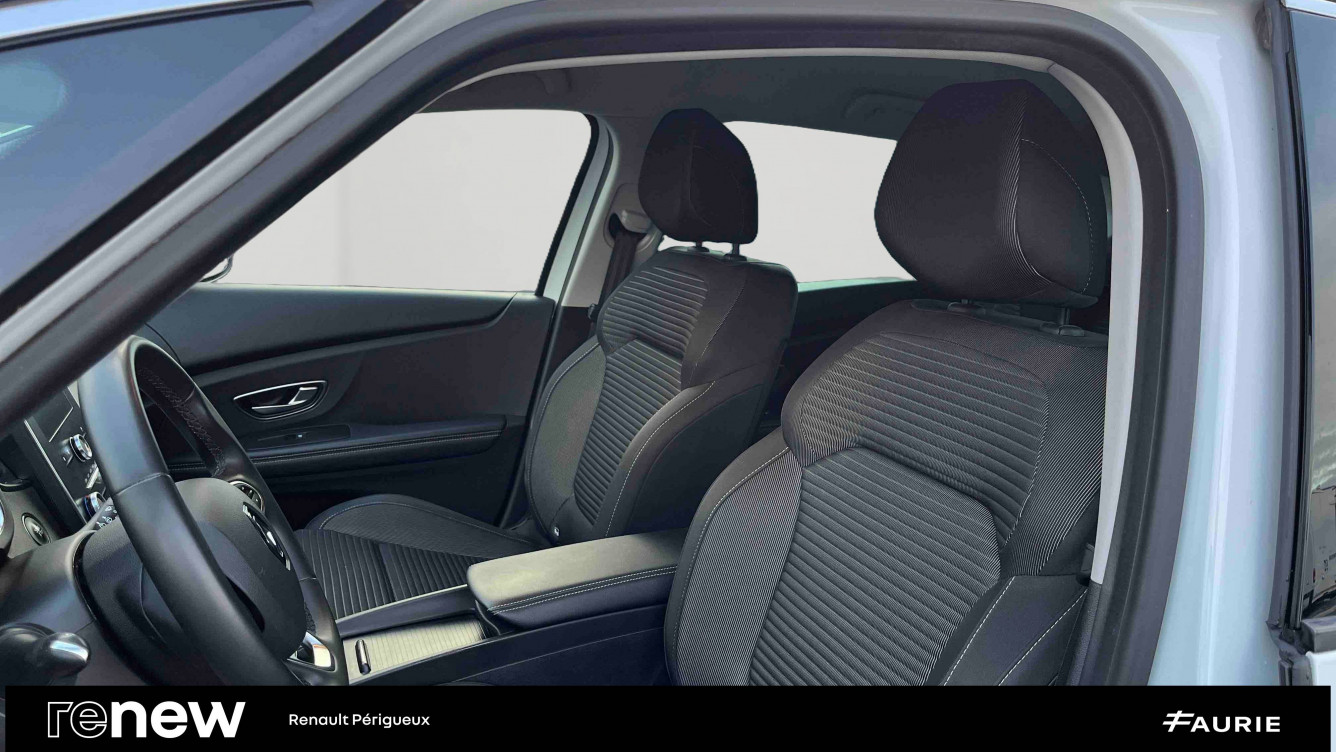 Acheter Renault Scenic 4 Scenic Blue dCi 120 EDC Business 5p occasion dans les concessions du Groupe Faurie