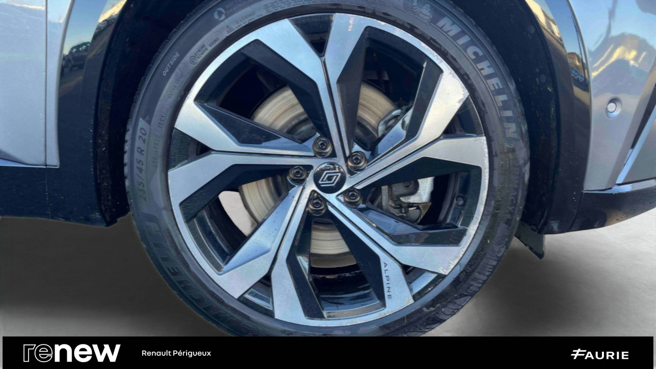 Acheter Renault Espace 6 Espace E-Tech hybrid 200 esprit Alpine 5p occasion dans les concessions du Groupe Faurie