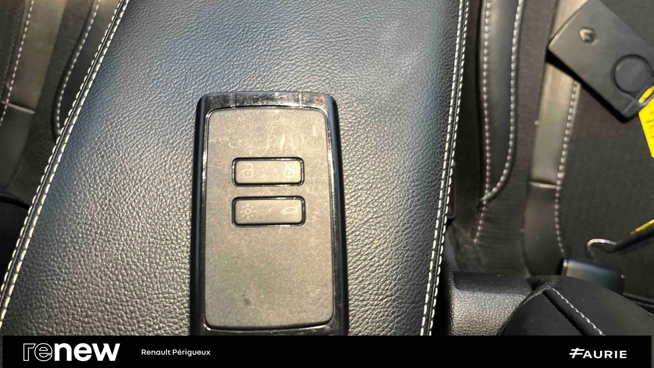 Acheter Renault Megane 4 Mégane IV Estate Blue dCi 115 Intens 5p occasion dans les concessions du Groupe Faurie