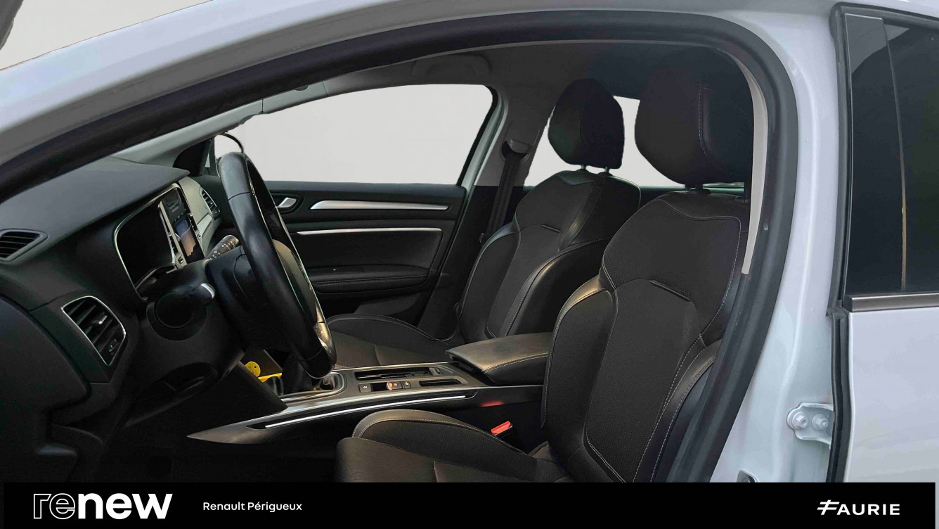 Acheter Renault Megane 4 Mégane IV Estate Blue dCi 115 Intens 5p occasion dans les concessions du Groupe Faurie