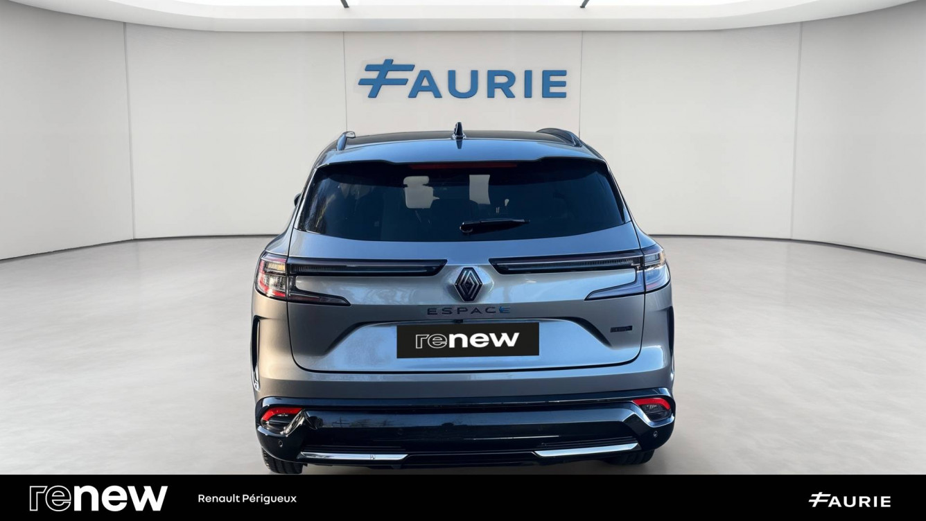 Acheter Renault Espace 6 Espace E-Tech hybrid 200 esprit Alpine 5p occasion dans les concessions du Groupe Faurie