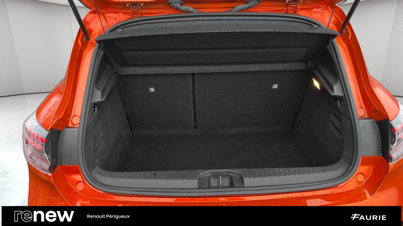 Acheter Renault Clio 5 Clio E-Tech full hybrid 145 Esprit Alpine 5p occasion dans les concessions du Groupe Faurie