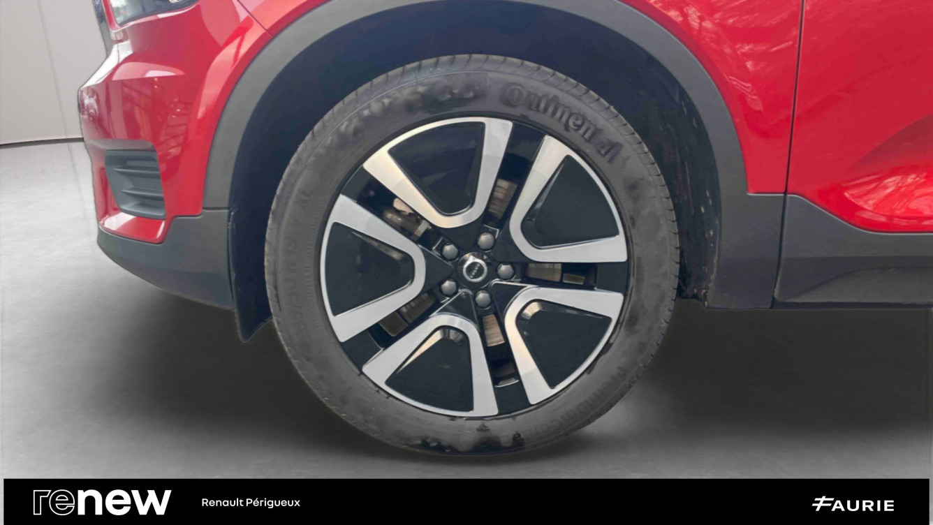 Acheter Volvo XC40 XC40 T2 129 ch Momentum Business 5p occasion dans les concessions du Groupe Faurie