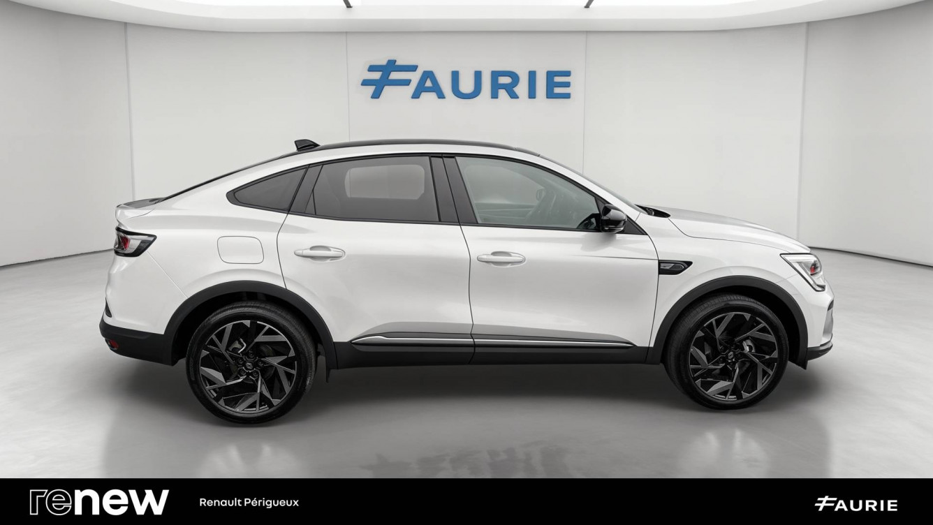 Acheter Renault Arkana Arkana E-Tech full hybrid 145 GSR2 esprit Alpine 5p occasion dans les concessions du Groupe Faurie