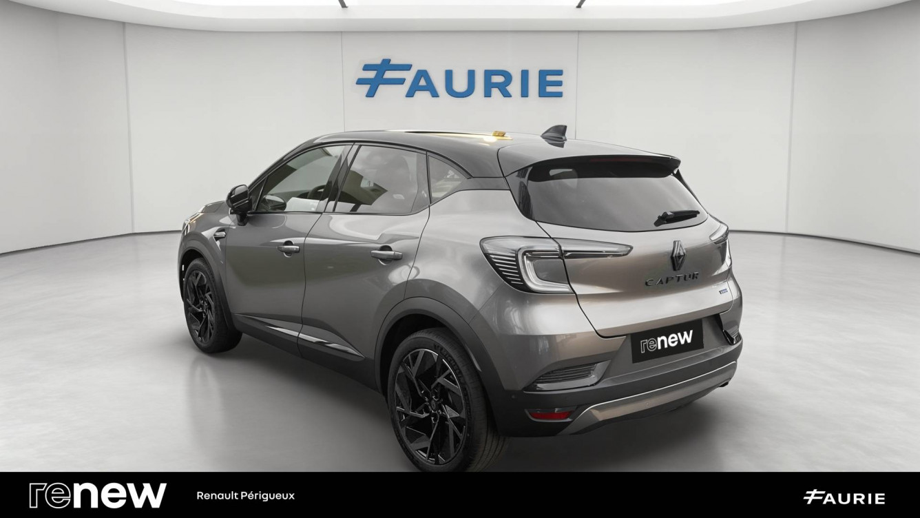 Acheter Renault Captur 2 Captur E-Tech full hybrid 145 ch esprit Alpine 5p occasion dans les concessions du Groupe Faurie