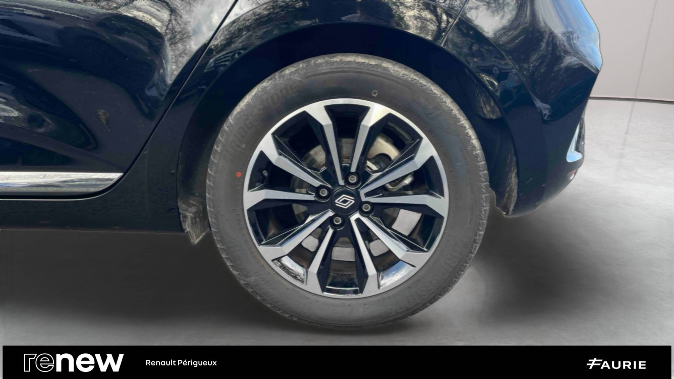 Acheter Renault Clio 5 Clio E-Tech full hybrid 145 ch GSR2 Techno 5p occasion dans les concessions du Groupe Faurie