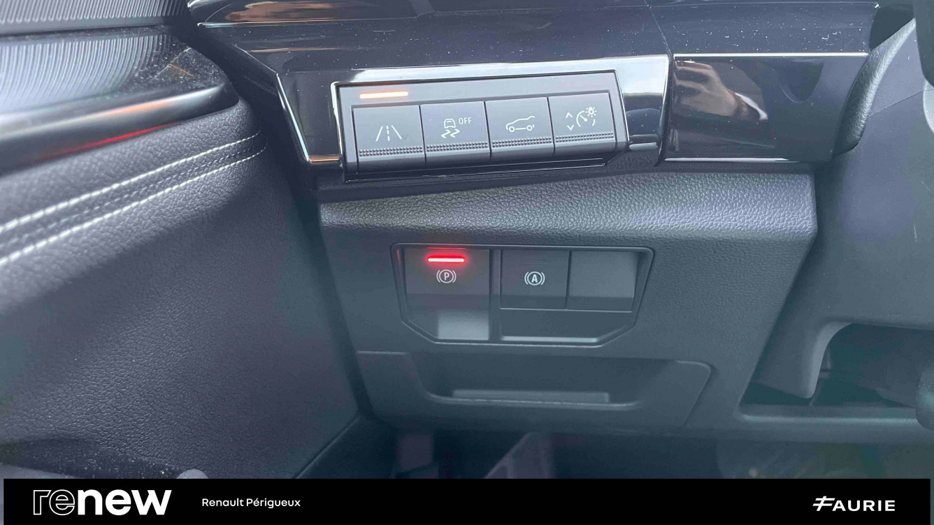 Acheter Renault Austral Austral mild hybrid 160 auto Techno 5p occasion dans les concessions du Groupe Faurie