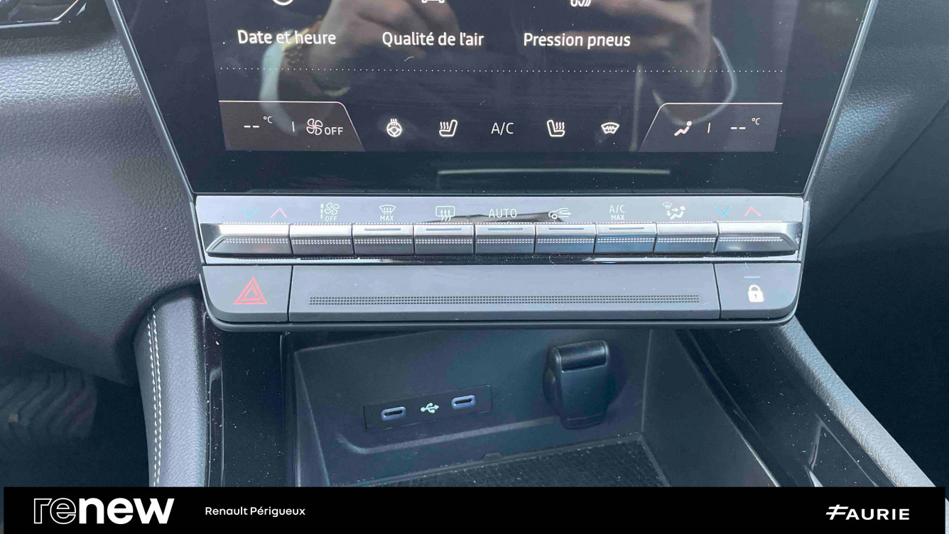 Acheter Renault Austral Austral mild hybrid 160 auto Techno 5p occasion dans les concessions du Groupe Faurie