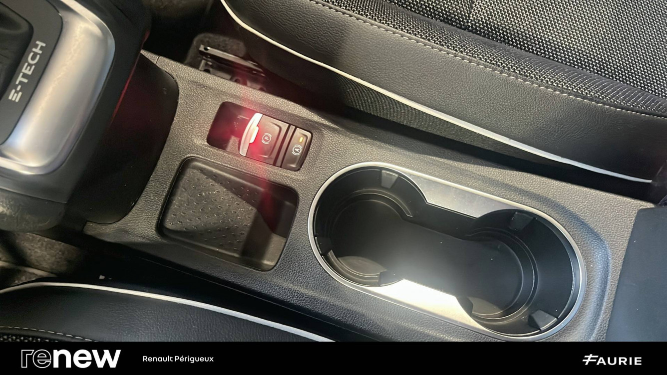 Acheter Renault Captur 2 Captur E-Tech 145 - 21 Intens 5p occasion dans les concessions du Groupe Faurie